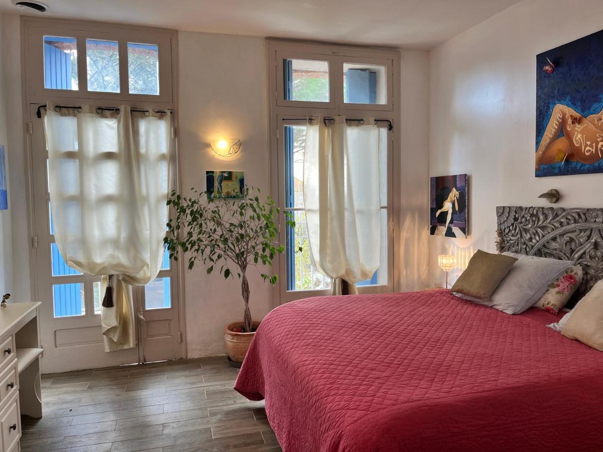 Le Marronnier Bed & Breakfast Saint-Genies-de-Fontedit Dış mekan fotoğraf